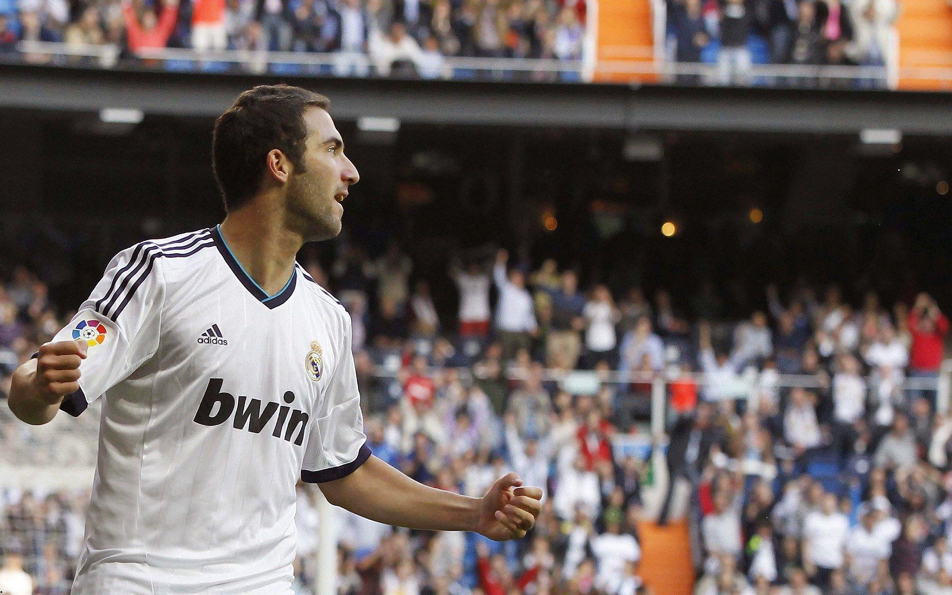 镜报独家，萨拉赫48小时内与斯洛特关键会面 利物浦生涯迎转折点